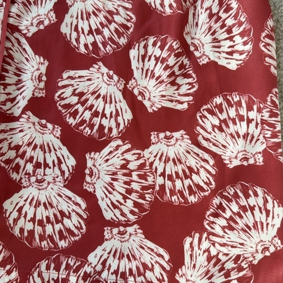 NWT Summersalt Cloud 9 Satin PJ top Long Sleeves Burgundy Seashell Print Medium - Picture 11 of 14